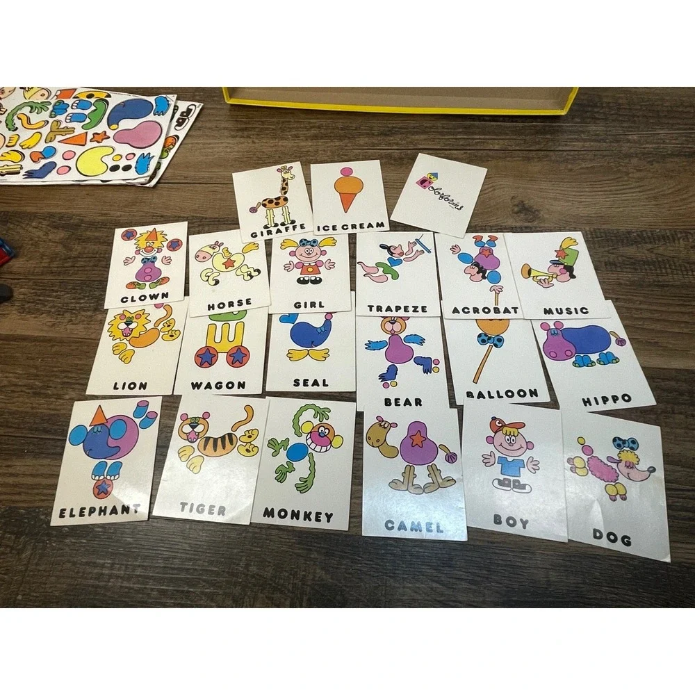 Colorforms Picture Dictionary Circus Guessing Game Playset 1988 Clowns Stickers